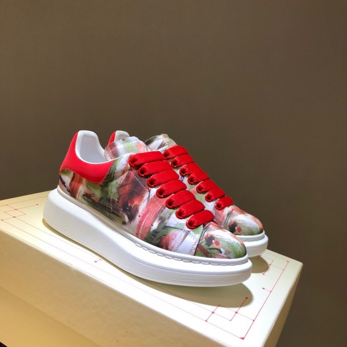 

2021 Fashion Designer Sneakers canvas shoes Lace up Embroidery Low Top Platform Men Women 34-46, 01