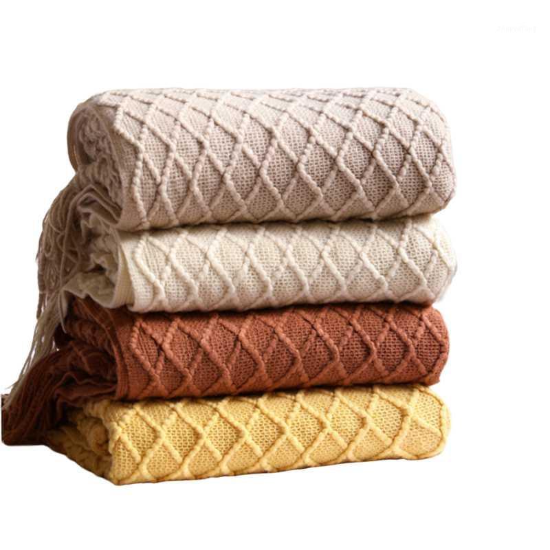 

Blankets Textile City Faux Cashmere Sofa Blanket Cover Nordic Style Knit Plaid Throw Tassels Bedspread Golden For Spring Summer