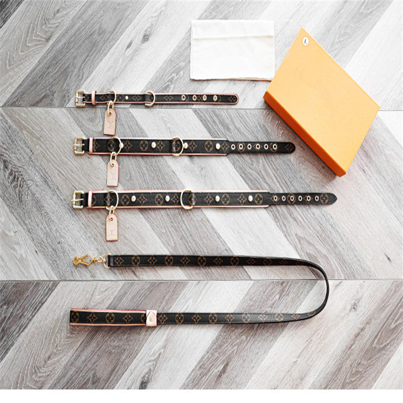 

classic Dog Collars & Leashes PU letter pattern Home luxury design pet supplies adjustable
