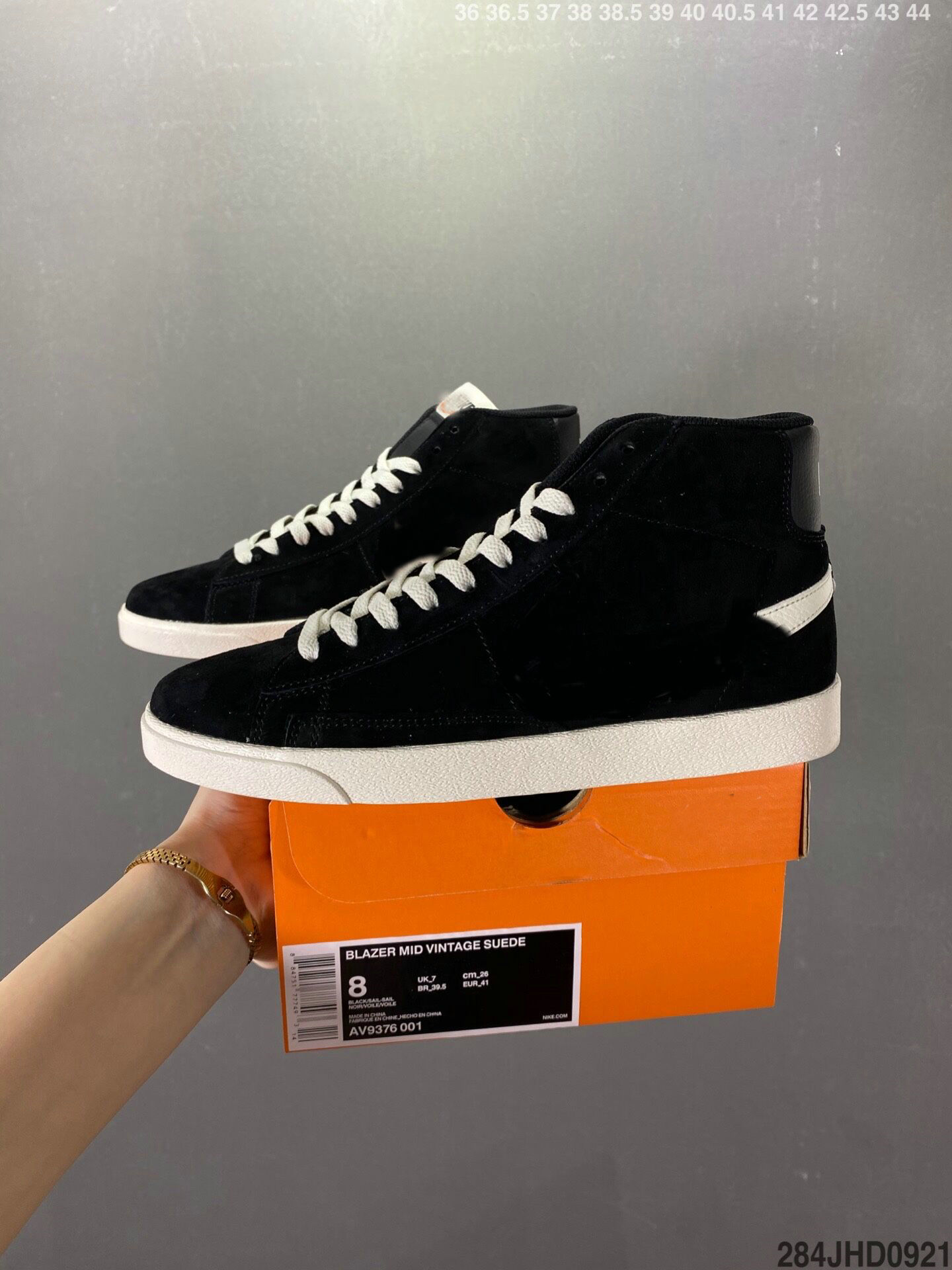 

2021 Top Quality Blazer MID 77 Vintage Men Running Womens Casuals Shoes for man woman Grey Yellow White Black Bright Crimson boys girls Trainers Sneakers SIZE 36-45