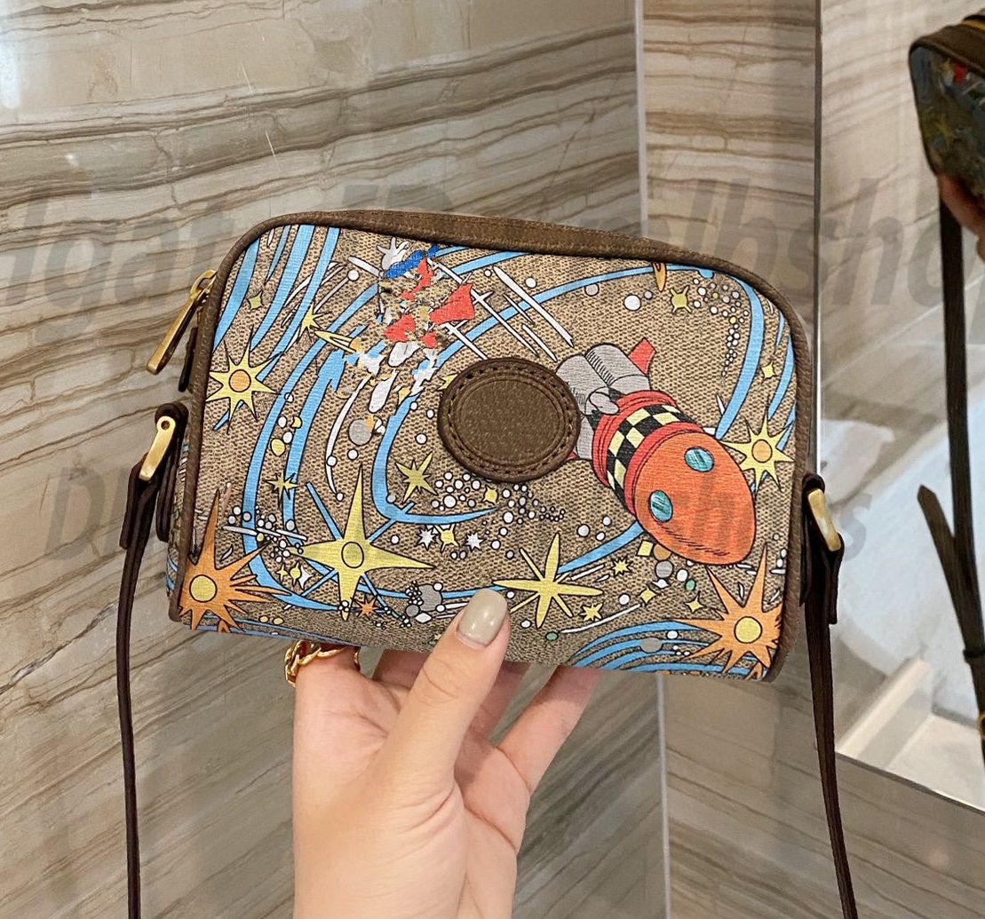 

Fashion women Luxurys G designers Shoulder Bags Handbags wallet Top quality mini Cartoon Joint camera Bag Totes CrossBody 2021 Handbag purses Best-selling, No bags