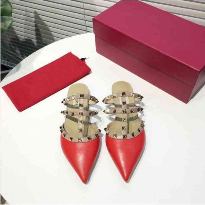 Plat Summer Bottom V marques Sandales avec rivets rose vernis brillant cuir de haute qualité cuir confortable design non glissé sans boîte