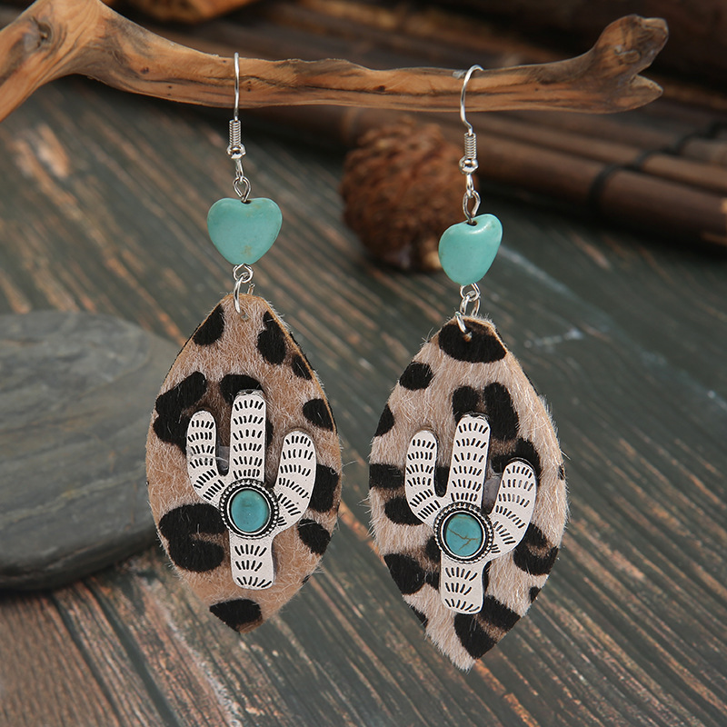

S2620 Fashion Jewelry Retro Cactus Leopard PU Leather Earrings Women Dangle Earrings