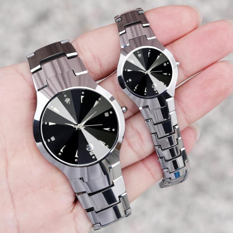 

Wristwatches Casual Couple Watches For Women Men Round Dial Calendar Alloy Linked Strap Analog Quartz Wrist Watch Unisex, Silver women