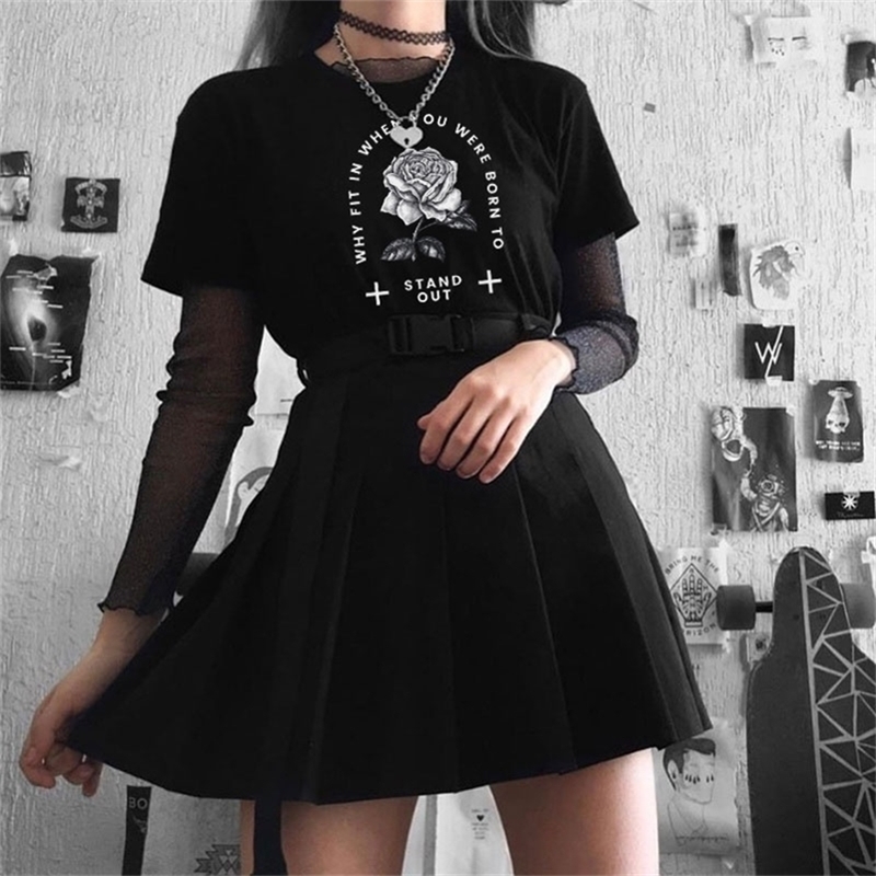 

When You Were Born To Stand Out Rose Printed Black T-Shirt Women' Grunge Aesthetic Gothic Tee Sassy Cute Tumblr Shirt 210518