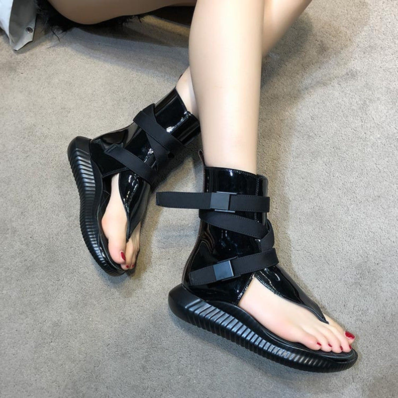 

Brand name sandals slippers gladiator women luxurys designers shoes luxury designer slides af1 heels boots Kanye slides Black Patent Leather