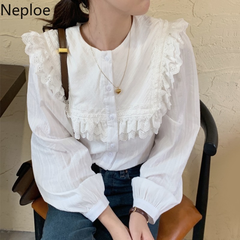 Neploe Sweet Lace White Blouses Women Vintage Ruffles Shirt O-neck Lantern Sleeve Blouse Female Tops Blusas Mujer De Moda 210422