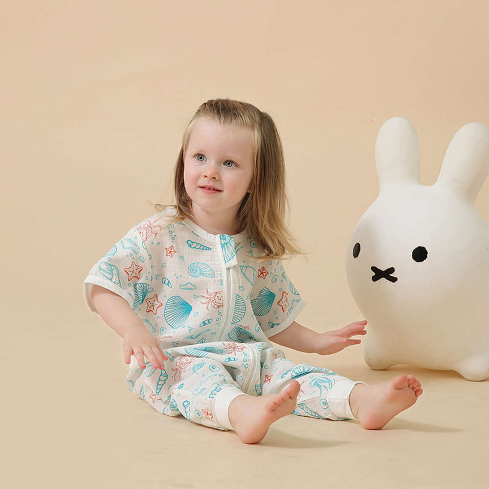 

born children's sleeping bag double layer gauze kickproof Quilt Baby split leg clothes type thin one-piece household, White