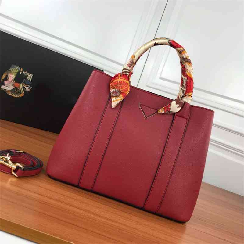 

Women Luxurys Designers Bags 2021 Rama garden leather large capacity shopping triangle label one Designer Handbag Handbags Totes Crossbody Bag