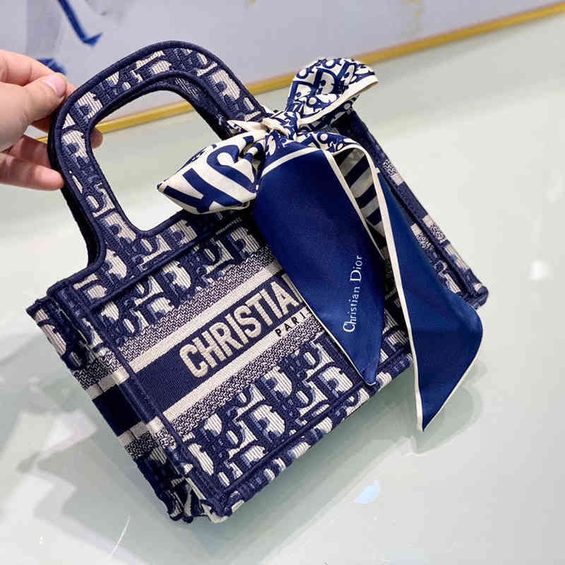 

Luxury Designer Handbags Dio Women's 2022 Bag Star Same 3d Relief Embroidery Mini One Shoulder Handbag Canvas Classic Retro, Blue