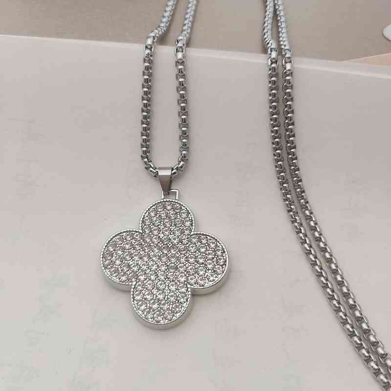 

Full Crystal Four-leaf Clover Necklace Female Ins Tide Small Fragrance Pendant Fashion Personality Sweater Chain Hiphop/rock