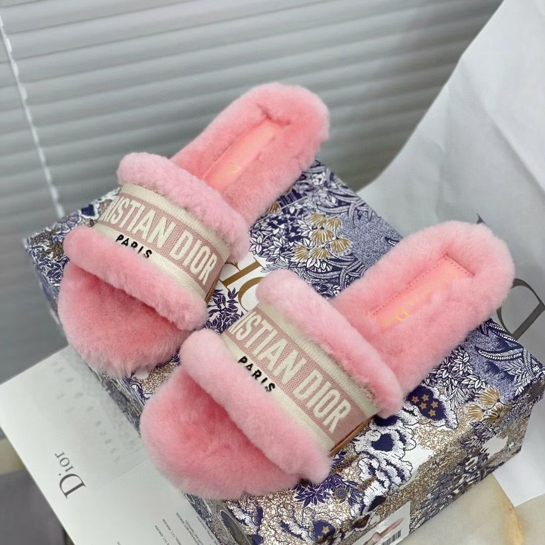 

slippers designer luxury (high version) autumn and winter new wool slippers women's Korean embroidery letter home versatile wear one wo, Black