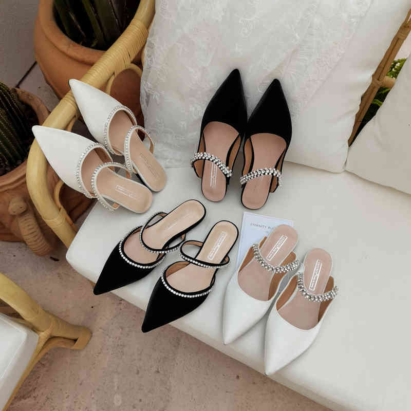 

Slippers Fashion Women Pointed Toe Casual Ladies Slides Flip Flops Rhinestone Chain Flat Heels Summer Comfortable Soft Soles 5WXC, Black-1