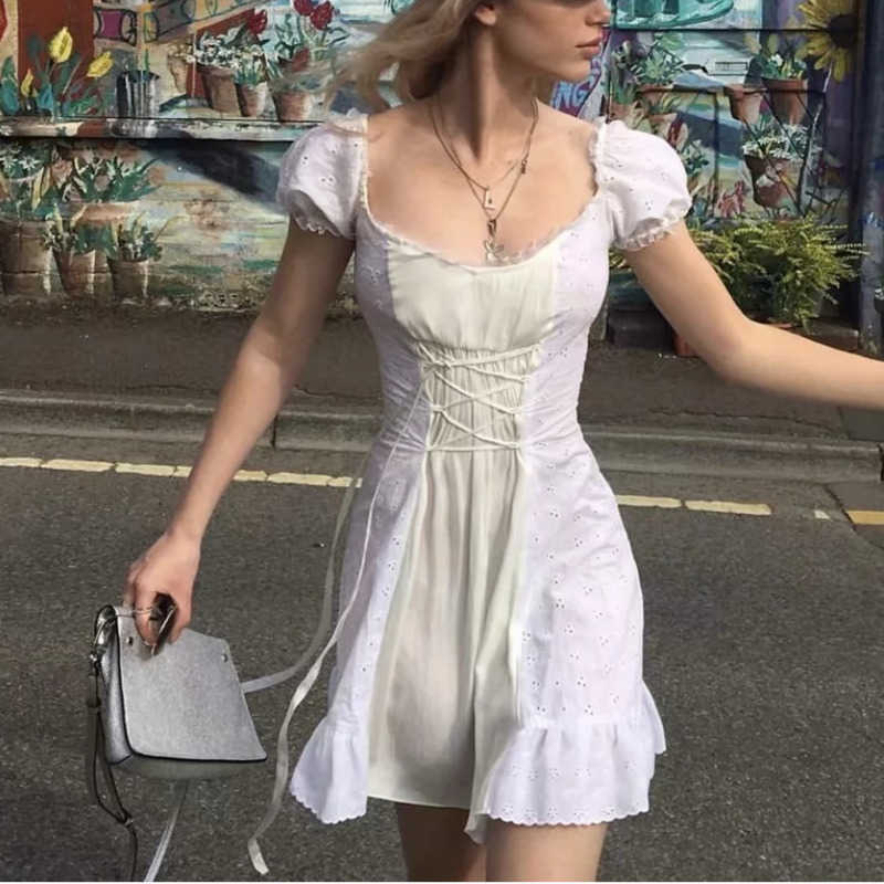 

Europe France Lace White Embroidery Women Dress Vintage Waist Bandage Tie Cross Dresses Fashion Ruffles Vestidos QA87 210603
