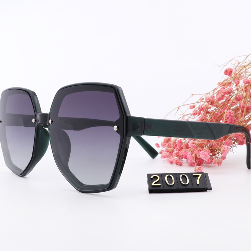 

Sunglass summer fashion women full frame Sunglasses driving Sun glasses men vintage big frames beach uv400 eyewear square shades original box wx6, White;black