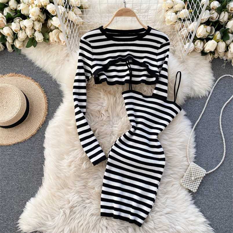

Foamlina Striped 2 Piece Set Women Fashion Streetwear Long Sleeve Knit Pullover Crop Top + Spaghetti Strap Bodycon Dress Suits 211109, Gray