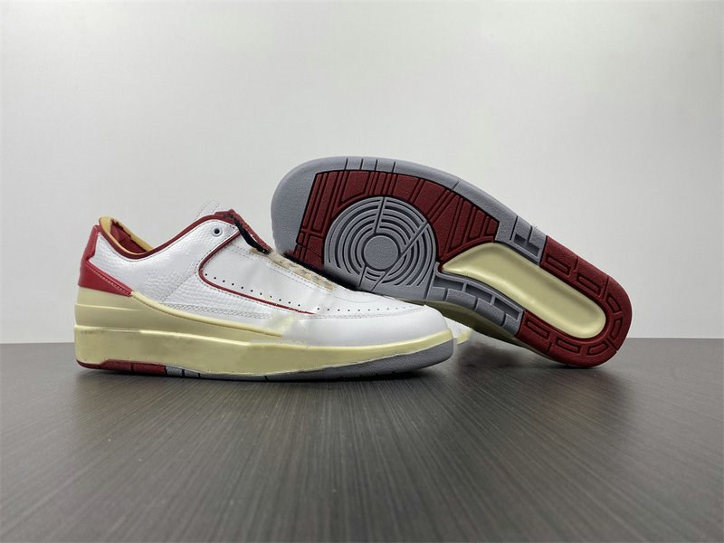 

Limited Edition 2 Collaborative Man Basketball Shoes White Varsity Red Black Fashion Sport Sneakers Excellent Quality Come With Box