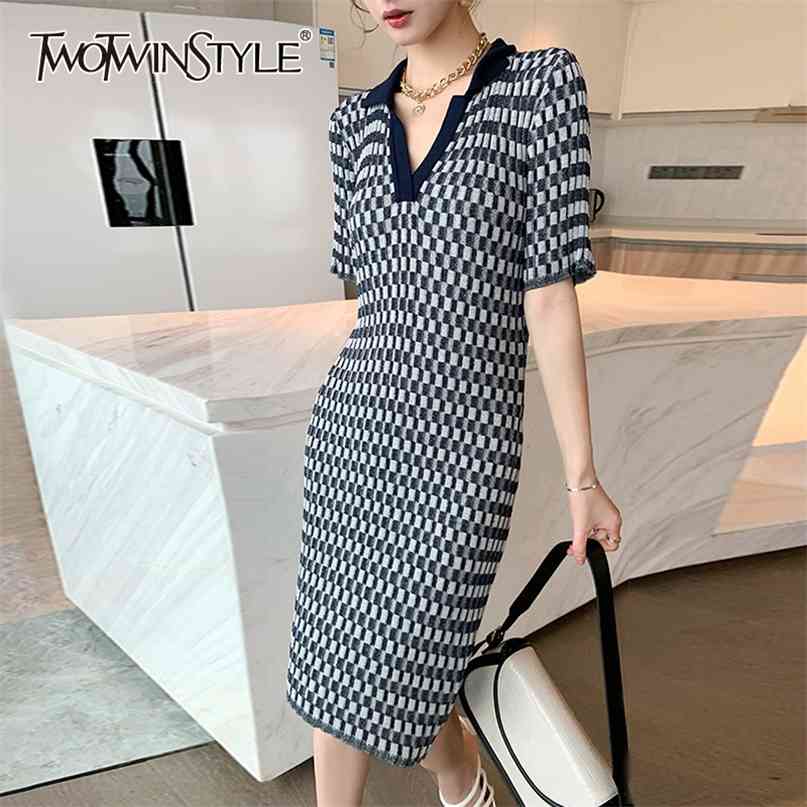 

Patchwork Hit Color Plaid Dress For Women V Neck Half Sleeve Knee Length Casual Knitting Dresses Female Summer 210520, Purple