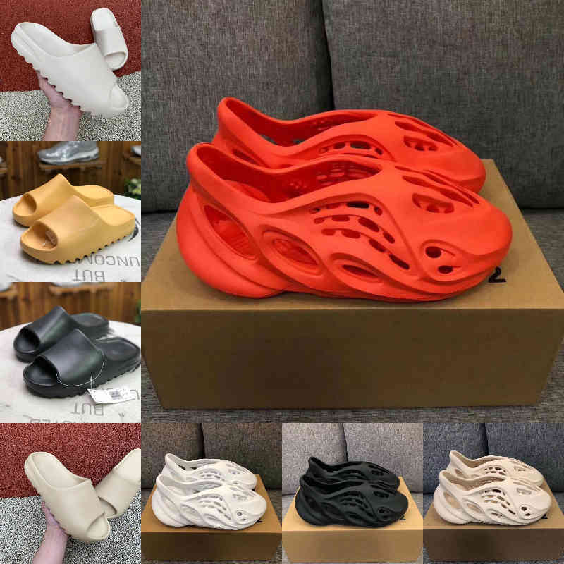 

Wholesale 2021 New Kanyes Wests Slipper Men Women Slide Bone Earth Brown Desert Sand Slide Resin Fashion Shoes Sandals Foam Runner Trainers Size 36-45, G208