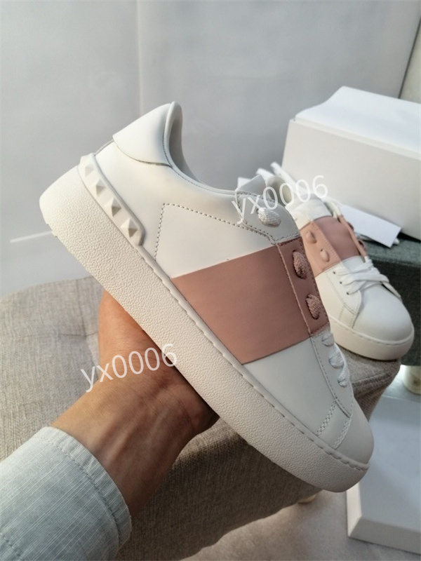 

2022 Top Quality Mens Womens Casual Shoes Fashion White Black Leather Pelle Appartamento Dress Party Dimensione Running Trainers ht210301, Choose the color