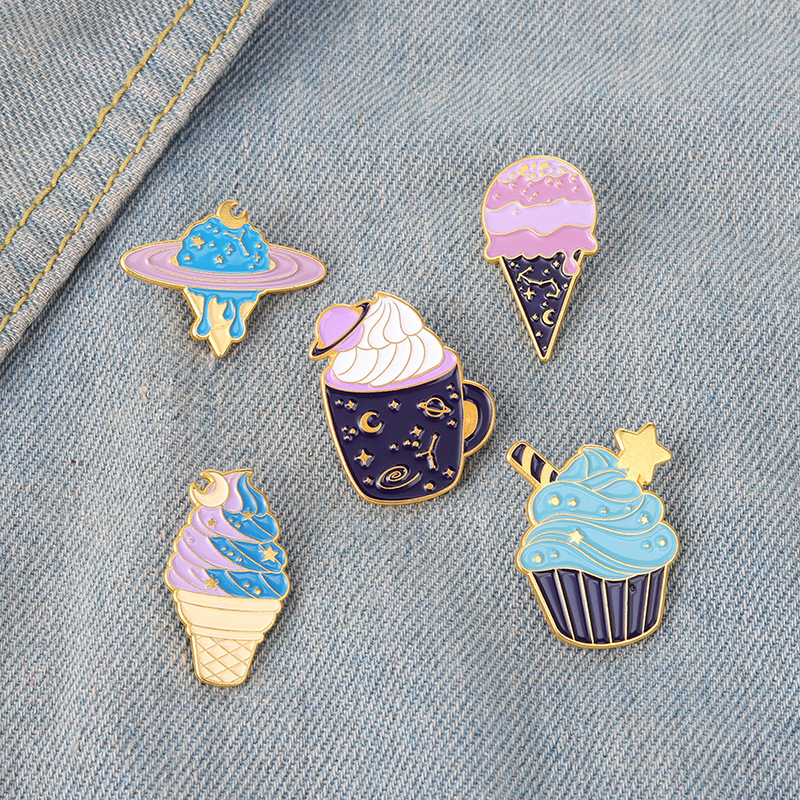 Broches mignonnes de série de cône de crème glacée, épingles de revers de planète en alliage d'émail de dessin animé pour sacs à dos unisexe, vêt