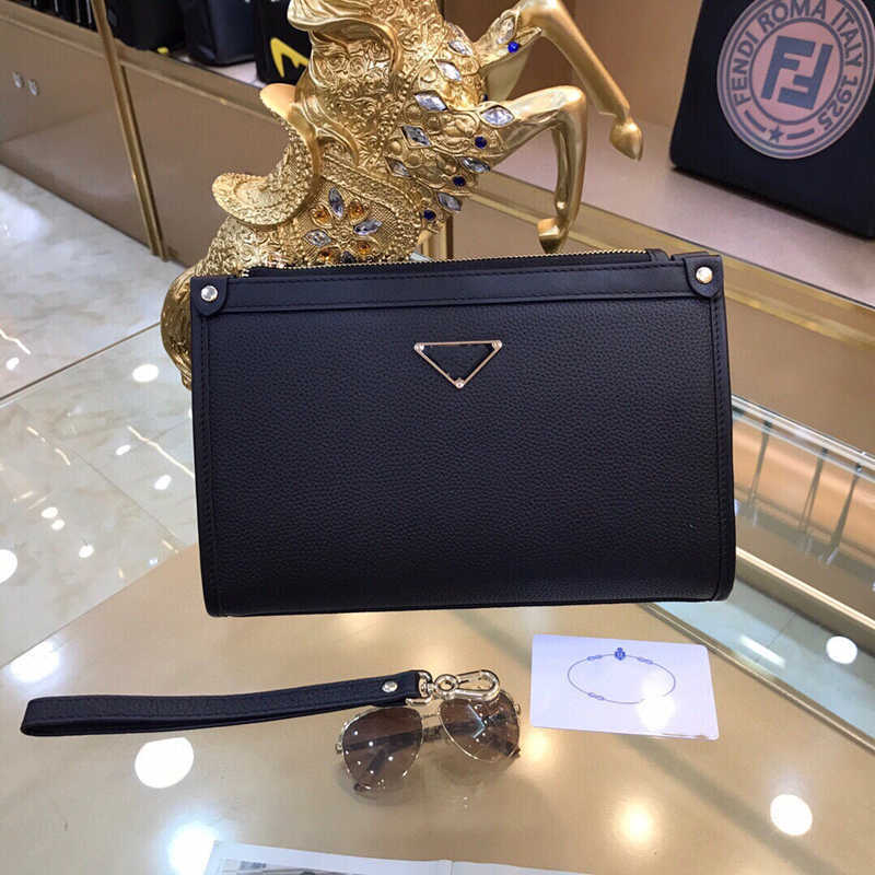 

Designer Wallet mini bag Women's Genuine Leather Luxury Various Styles Fashion Brand High-quality Wholesale With original box Size:28*18cm multiple colour, Black size20*10cm