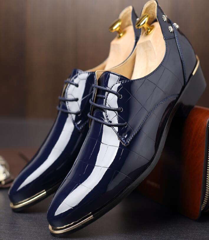 

2021 Spring new Men Dress Shoes Pointed Toe Lace Up Man Business Brown Black Leather Oxfords Shoes Carved Italian Formal Oxford Size: EU39-47, Blue