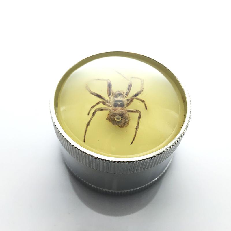 

3D Metal Tobacco Smoking Herb Grinder 50mm 3 Layers Amber Camouflage With Magentic With Scraper Smoking Filter Accessories 1pcs