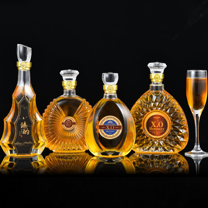 

Creative glass bottle vodka whisky bar supplies, Customized