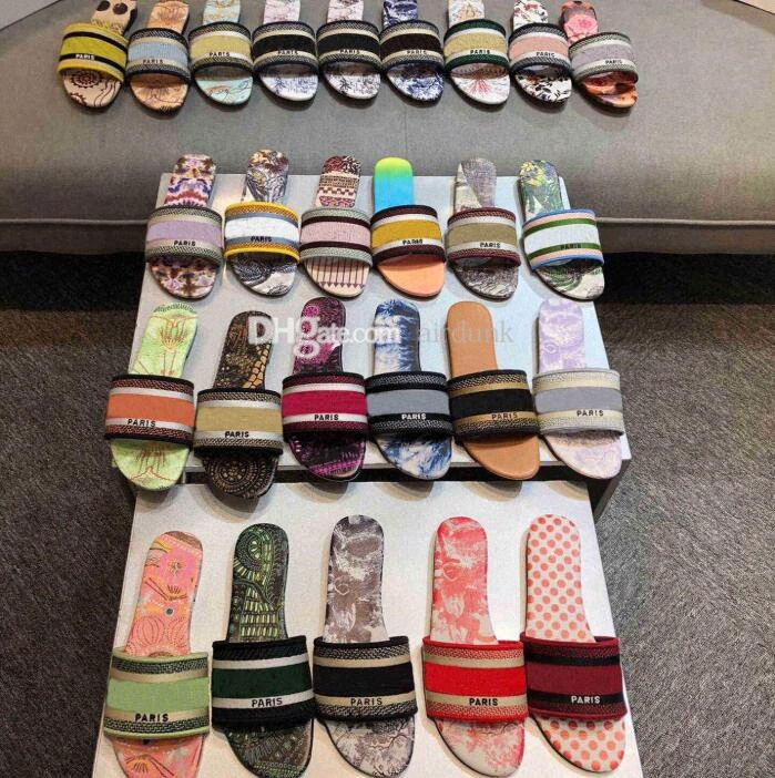 

Designer Leather women Paris Embroidered Dazzle dway slipper Womens Beach Slide Scuffs Summer Sandals Striped Ladies Big head Rainbow letters Flip Flops with Q2Us#, I need look other product