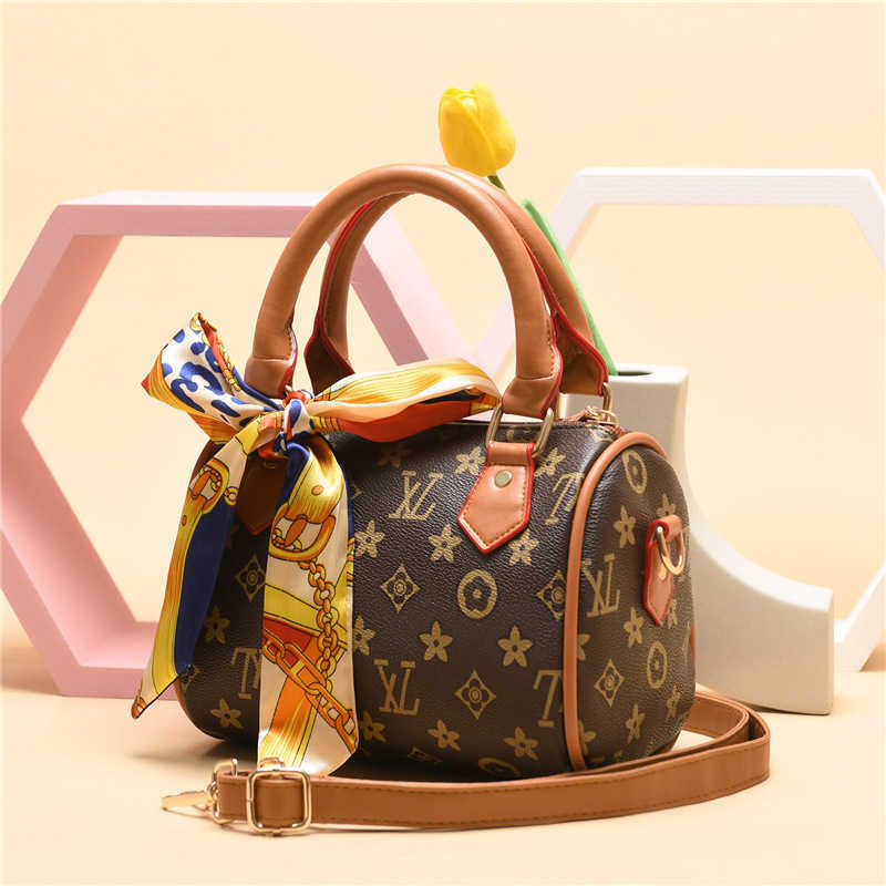 

Low Moq Wholesale Price Custom Dropshipping 2021 Luxury Women Handbags, Khaki
