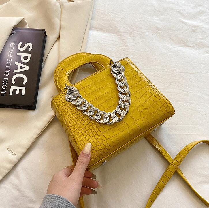 

Factory wholesale women handbag sweet ladies embossed shoulder bag small fresh Alligator handbags street trends Chains Diamonds bags