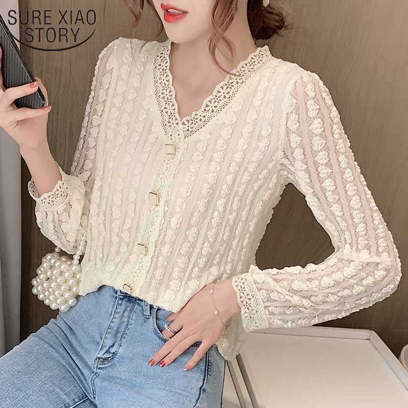 

Korean Office Lace Blouse Women Love Shape V-neck Hollow Stitch White Tops Sweet Long Sleeve Autumn Button Spring Clothes 12567 210527, Apricot