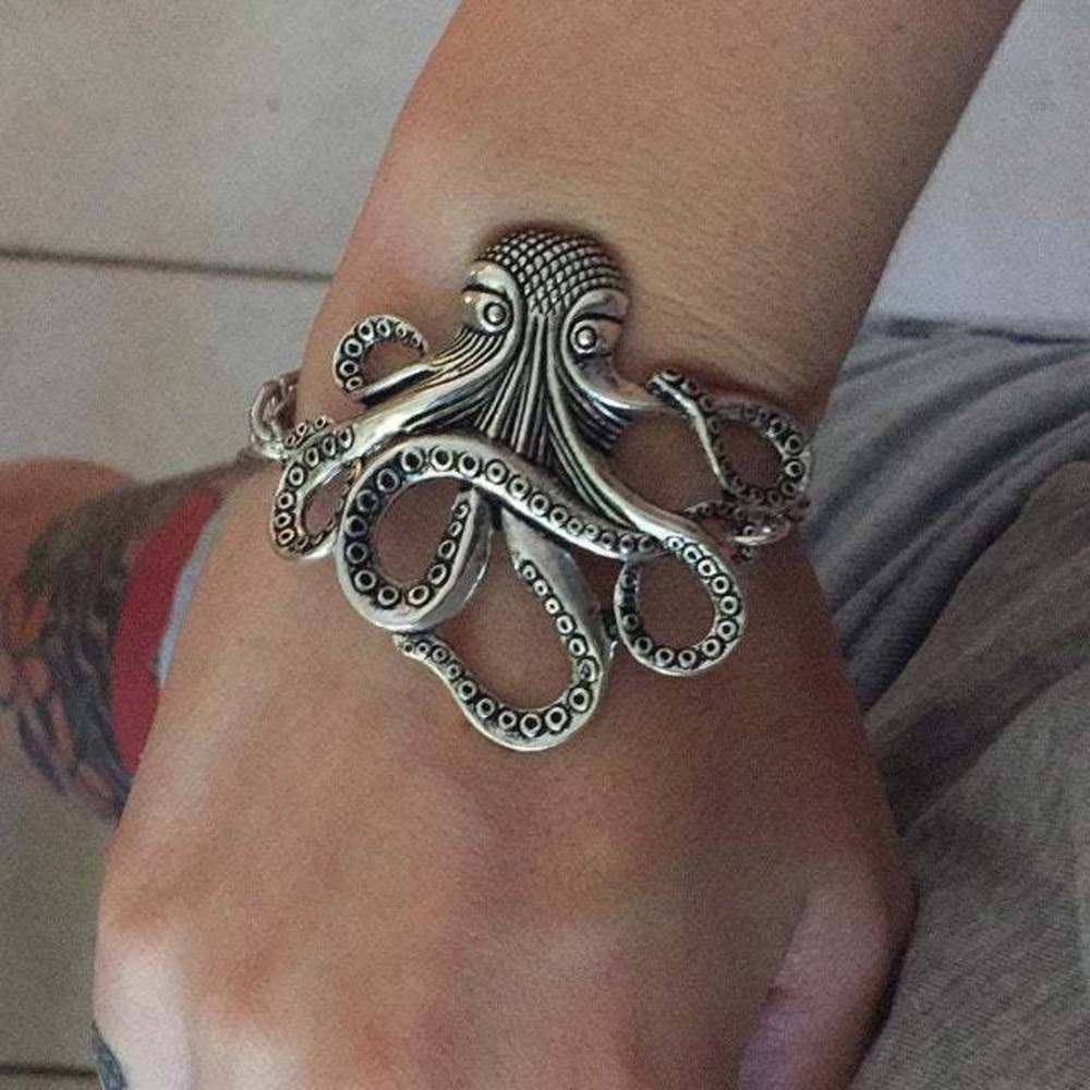 

Hand catenary style hip hop Octopus Pendant Bracelet men's neutral hand accessories, Black