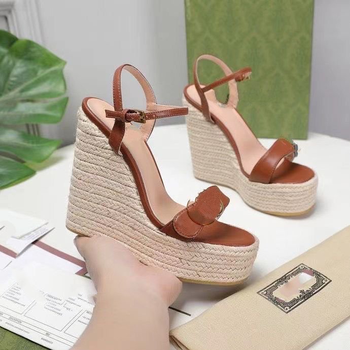 

2021 new women Platforms Wedges high heels Non-slip Casual Gladiator walkingshoes
