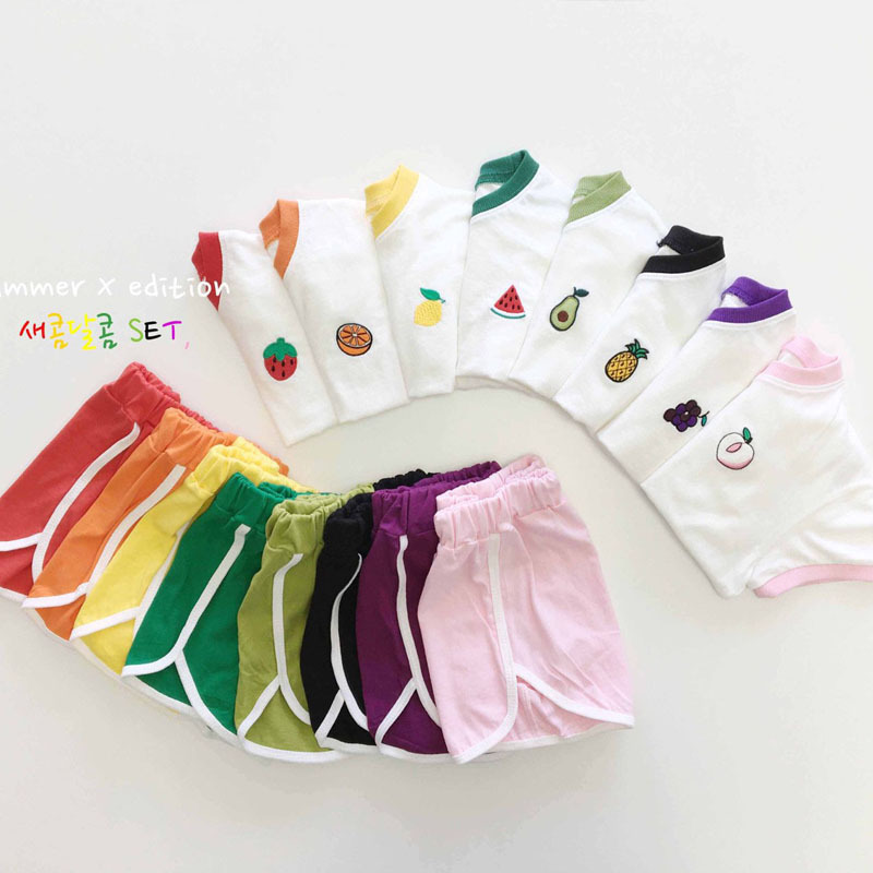 

AKS Australia Korean Quality INS Toddler Kids Boys Girsl Clothing Sets Fruits Pure Cotton Short Tees + Bloomers Shorts, White