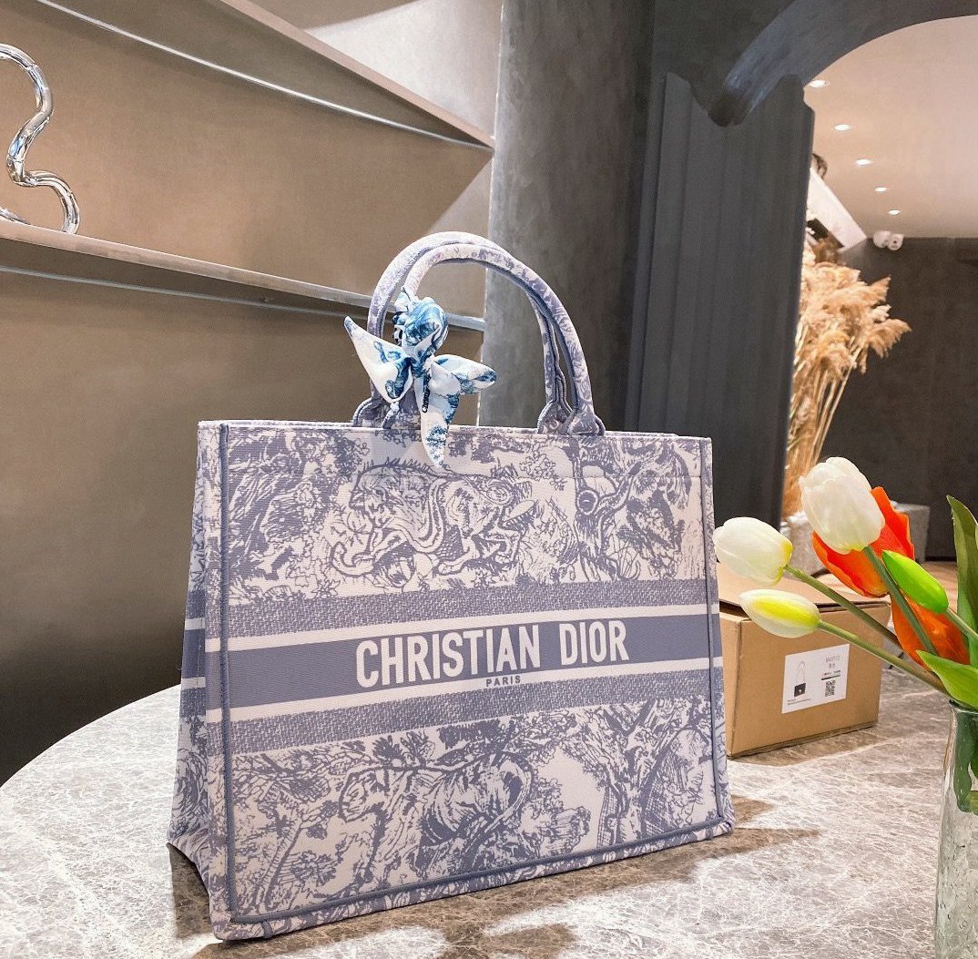 

2021 Womens shoulder bags Luxury Designers Leather tote handbags women clutch bag backpack Purse -D3945, Red;black