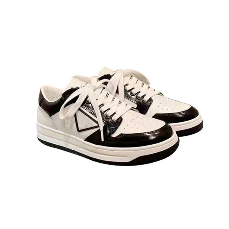 

Top designer casual shoes comfortable and breathable running sneakers leather fashion Joker, Box
