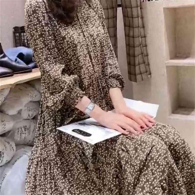 

Autumn Maternity Retro Floral Dress Long Sleeve Loose Pregnant Women Chiffon Plus Size Pregnancy Pleated Wholesale 210721, Design and color