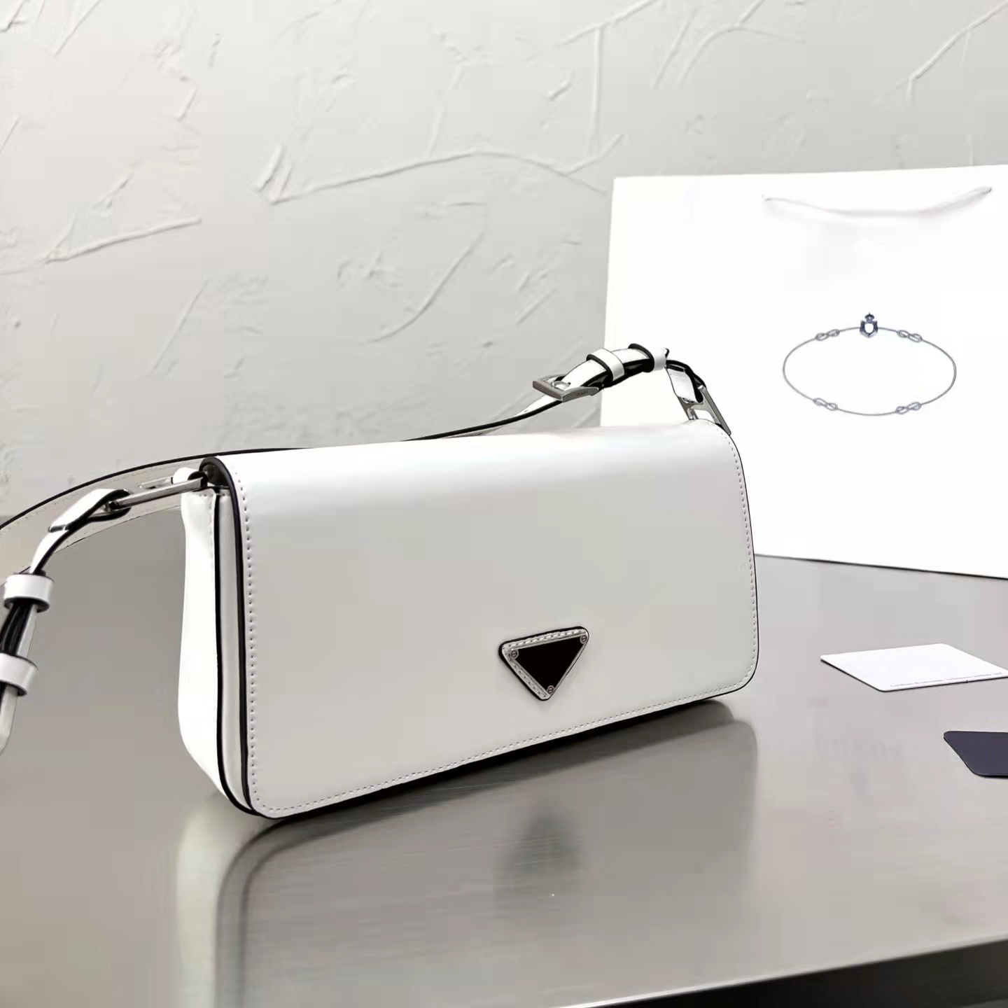 

Luxury Designers Bags Handbags Shoulder Bags armpit bag handbag high quality leather size 27 * 12cm business simple noble capacity is very beautiful good, Black 27*12cm