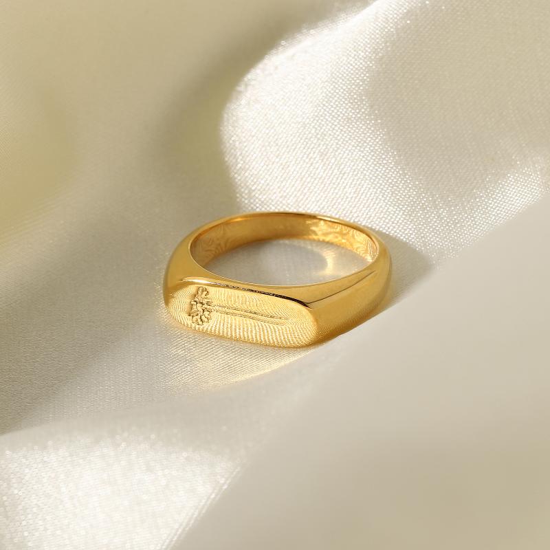 

Cluster Rings High Quality Girls Cute Romantic Jewelry Accessories Waterproof Stainless Steel Engraved Flower For Women, Golden;silver