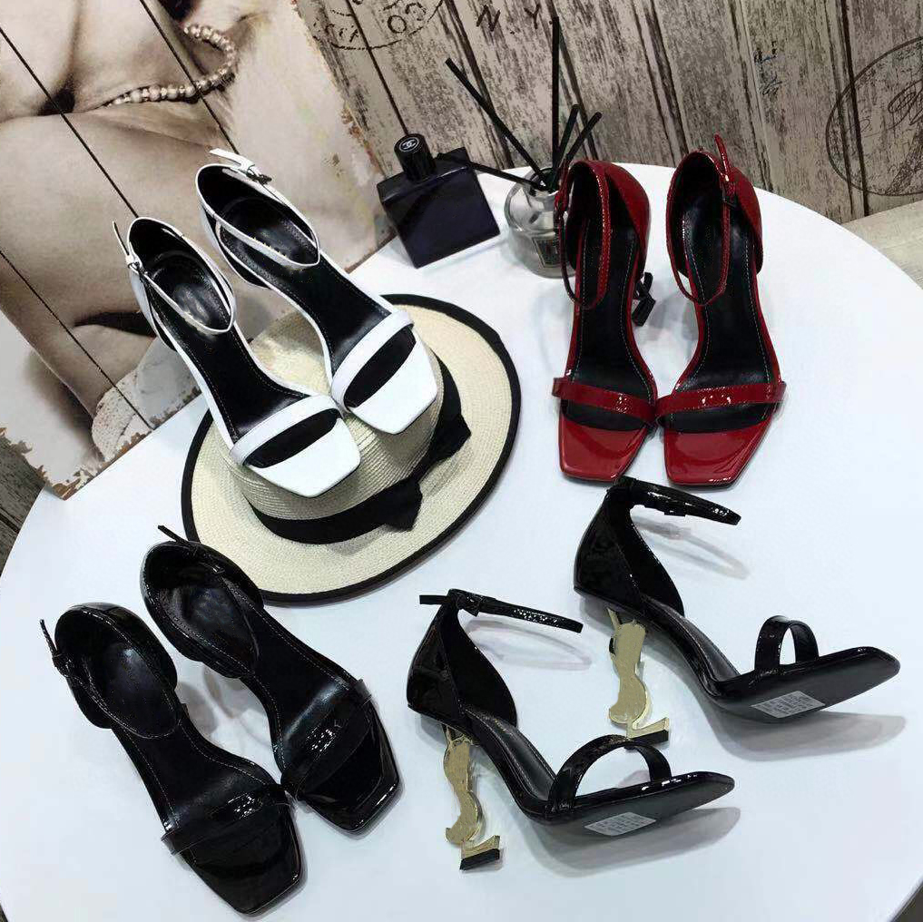 

2021 Women Opyum Sandals High Heels Black Patent Leather Shoe Pointed Toes Pumps Dress Shoes Wedding Party Stiletto bottom of the letter With Box, Socks
