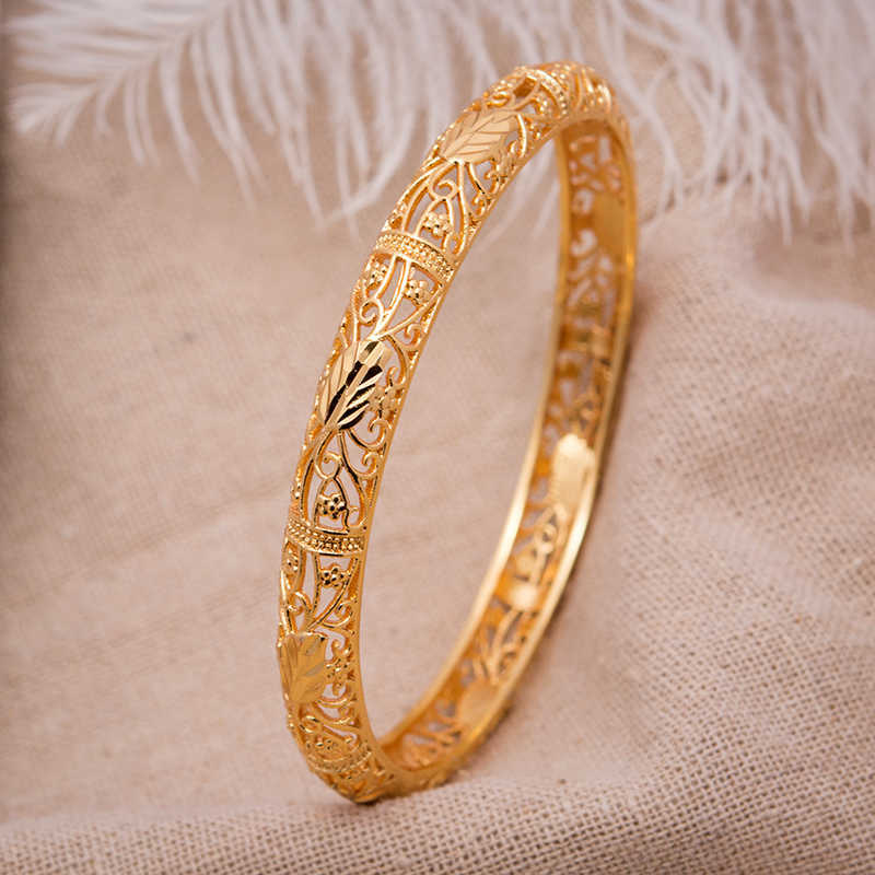 

1pcs/lot New Can Open Women Bangles for Women Girl Simple Gold Color Leaf Bangles Bracelet Wedding Party Dubai Gold Jewelry Q0719