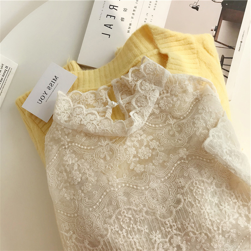 

Lace Bottoming Shirt Womens 2021 Western Style Autumn and Winter Korean Sweater with Half-Collar Hollow Princess Style Top, Beige