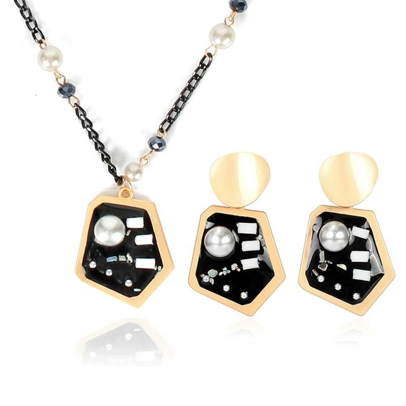 

Earrings & Necklace 2021 Fashion Acrylic Irregular Pearls Chain Pendant Earring Sets Vintage Punk For Women Jewelry, As pic