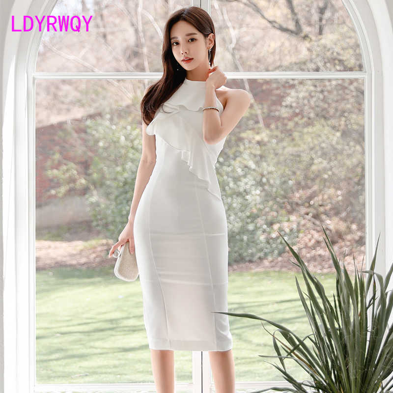 

summer Korean temperament hanging neck off-shoulder lotus leaf hip dress Sleeveless Knee-Length 210603, White