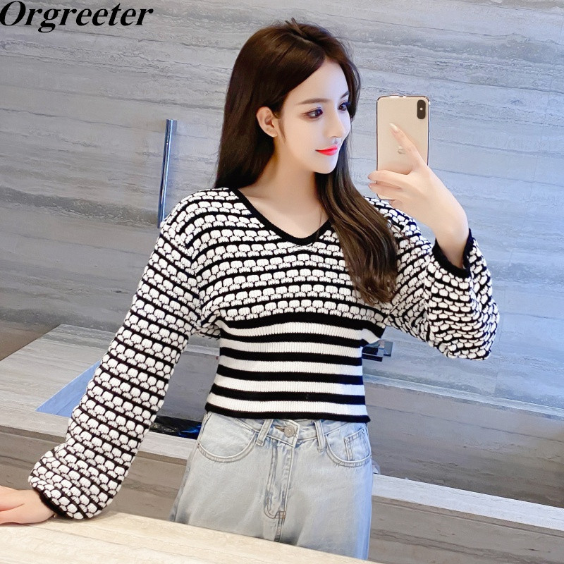 

Black and white Striped V-neck Lantern Sleeve Short Sweater Women Autumn High street Vintage Thin Knitted Tops 210525