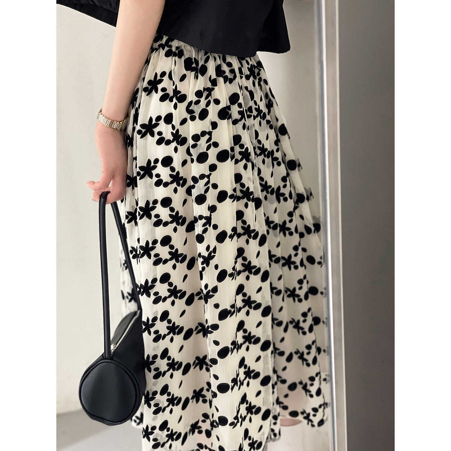 

High Waist Elastic Skirt Women Summer Korean Fashion Flocking A-line 9578 210607, Biege