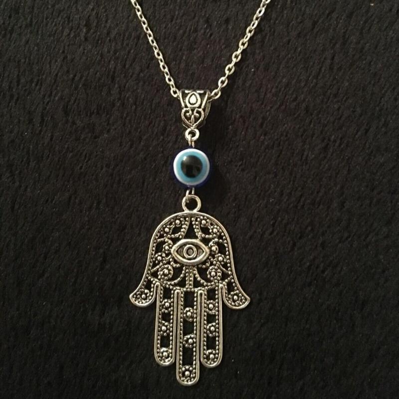 

Hamesh Hand Pendant Necklace Blue Evil Eye Alloy Chain Choker Amulet Jewish Jewelry For Women Men Accessories Gift Necklaces