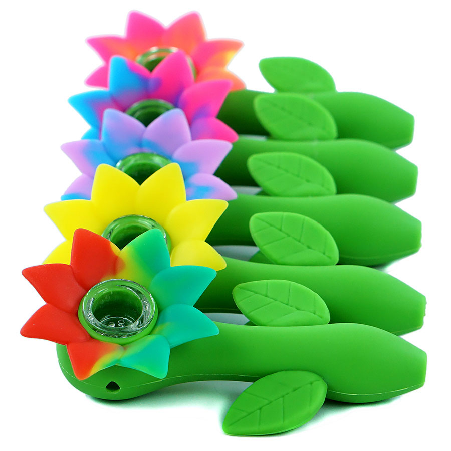 

4.6'' Sunflower pipe tobacco pipes silicone material oil rig held mini pipes with glass bowl